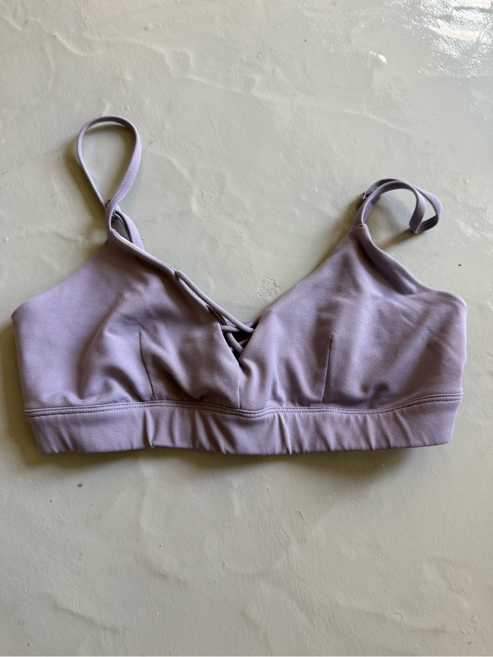 ALO Yoga Interlace Sports Bra in Dusty Lavender